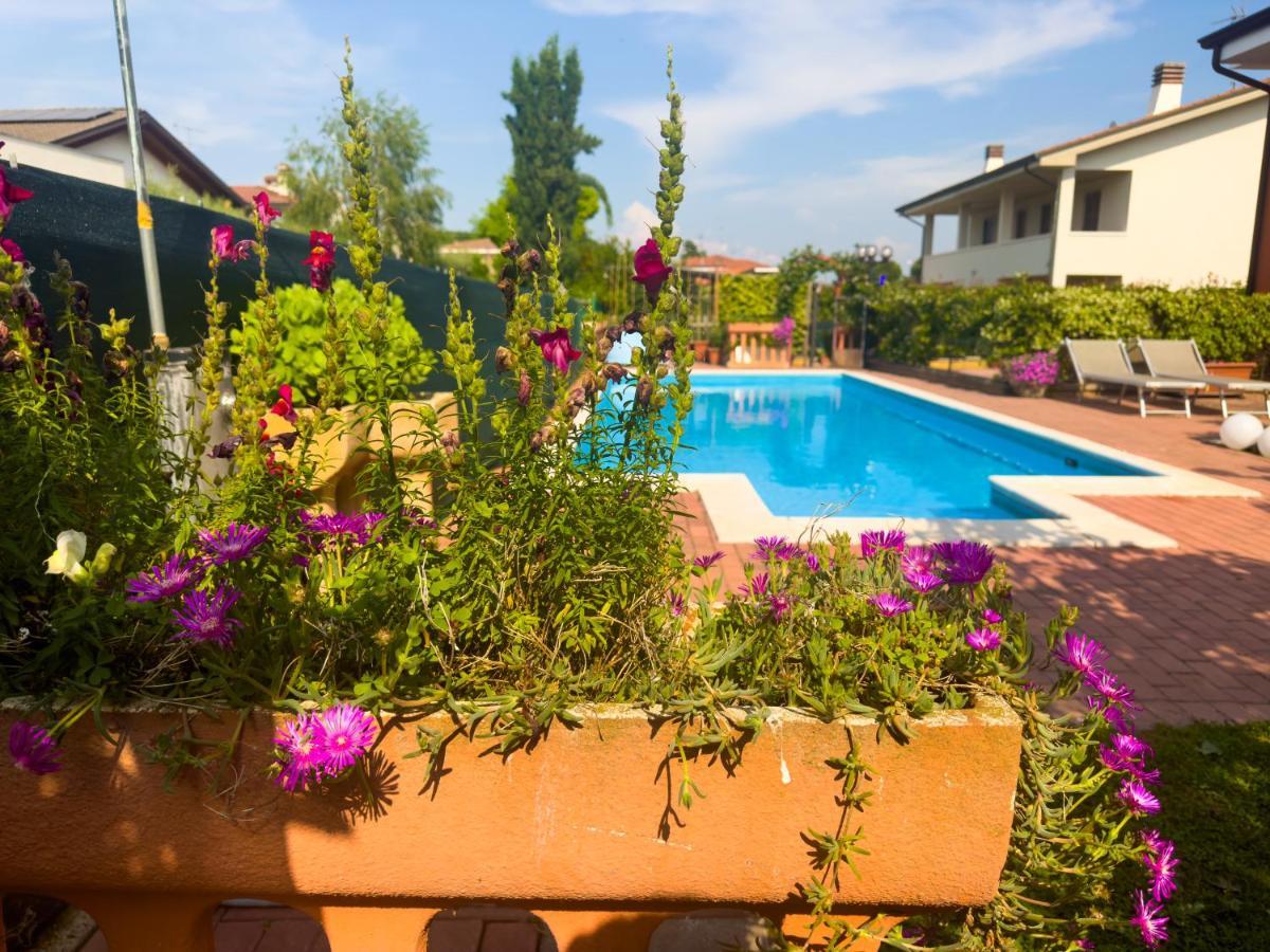 Casa Fanny Hotel Castelnuovo del Garda Exterior foto